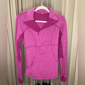 Lululemon Base Runner 1/2 Zip Size 6 Mini Check Pique Raspberry/Raspberry
